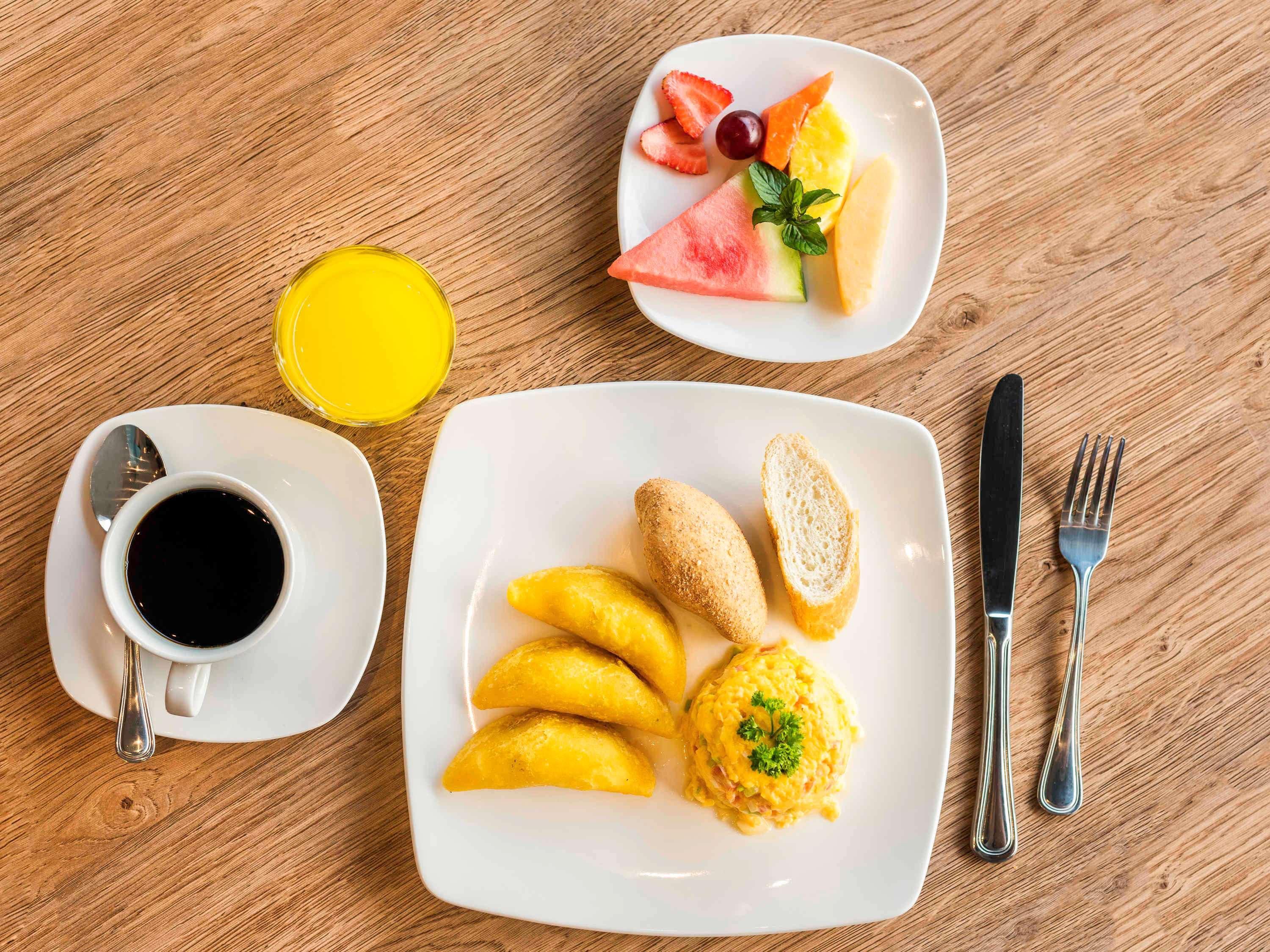Hotel Ibis Cali Granada المظهر الخارجي الصورة