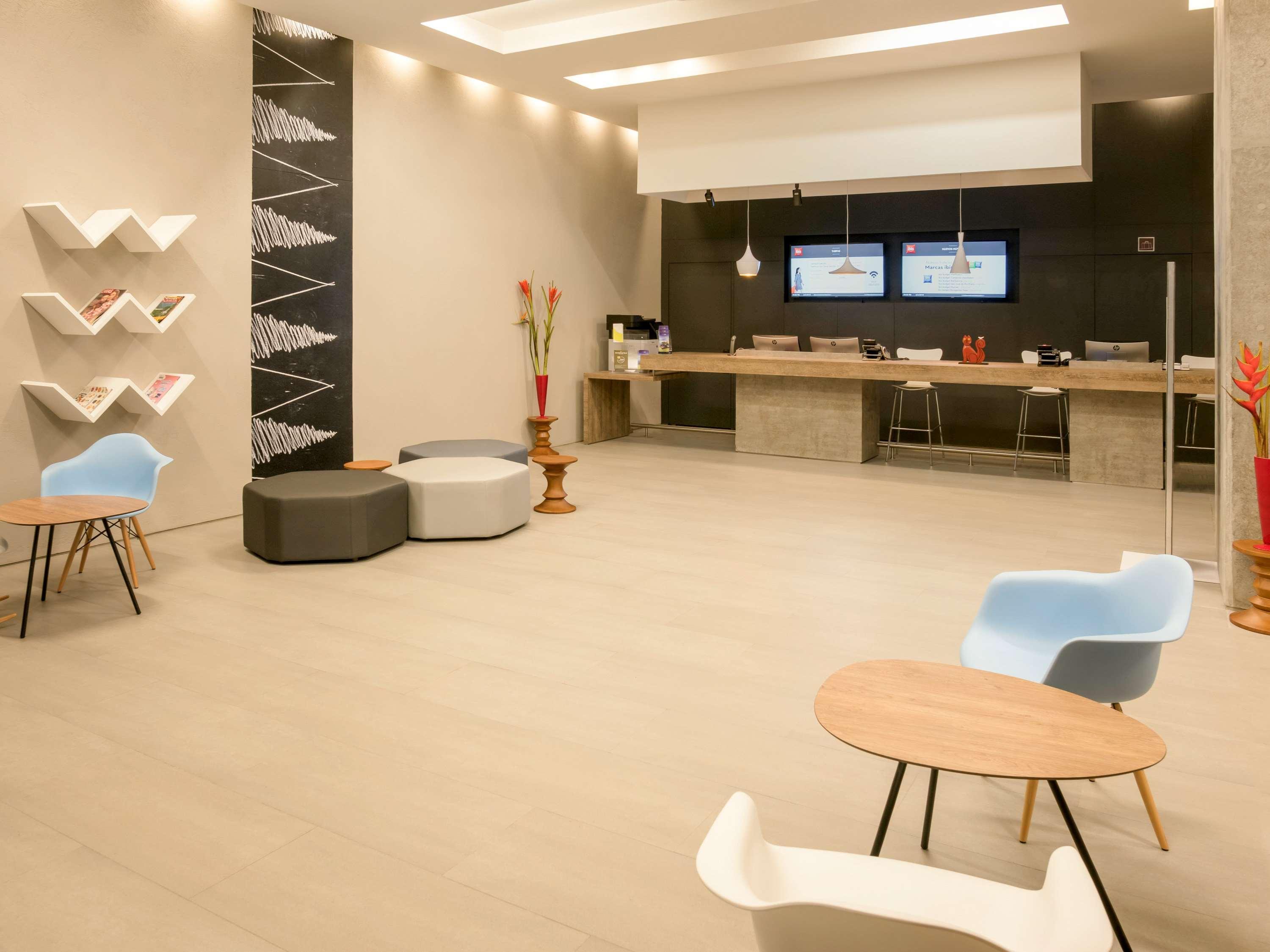 Hotel Ibis Cali Granada المظهر الخارجي الصورة