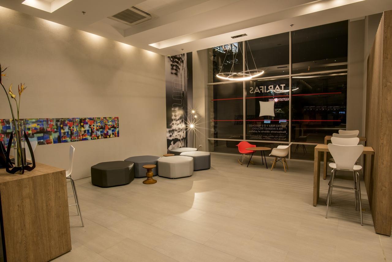 Hotel Ibis Cali Granada المظهر الخارجي الصورة